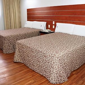 Habitación con 2 Camas Individuales